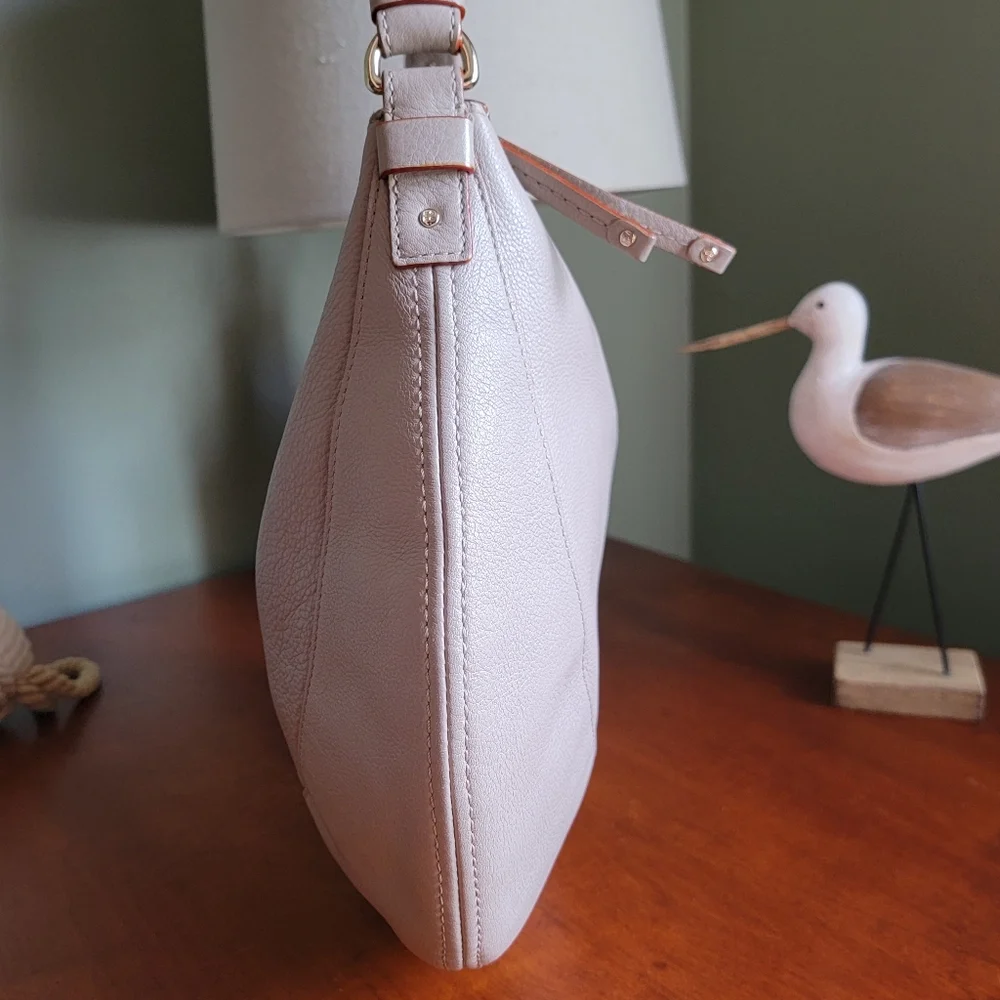 Kate Spade WKRU1137 Lori Berkshire Road Taupe Leather Hobo Bag